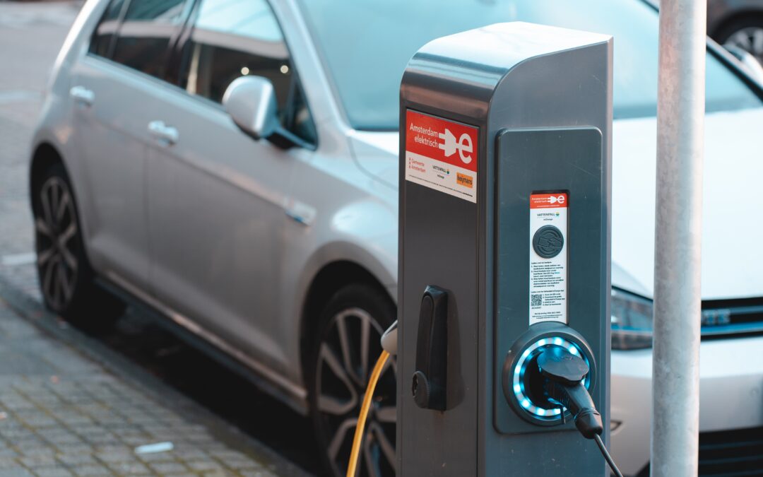 DOT Rolls Out $900 Million for EV Charging Infrastructure