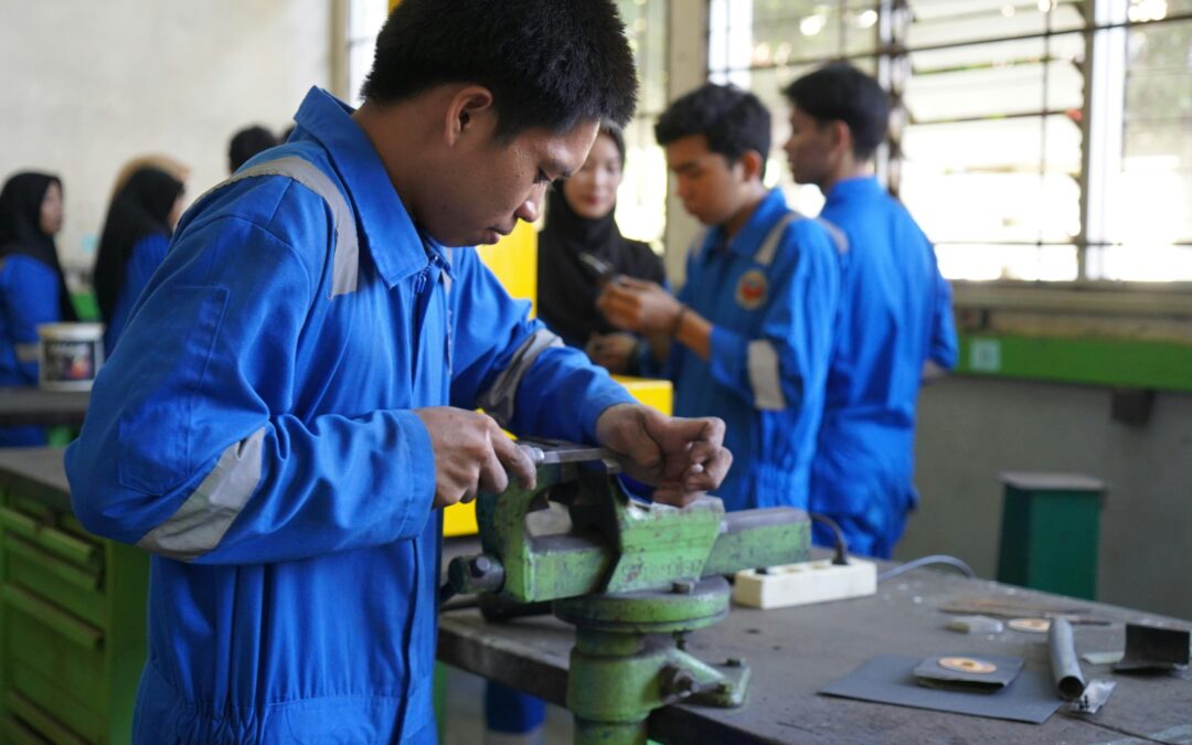 Labor Department Awards $86 Million to Strengthen Workforce Training in High-Demand Industries